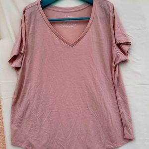 Torrid size 3 classic fit tee shirt